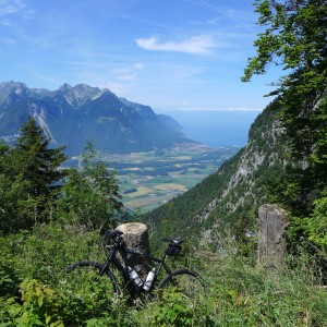 viewpoint before tunnel